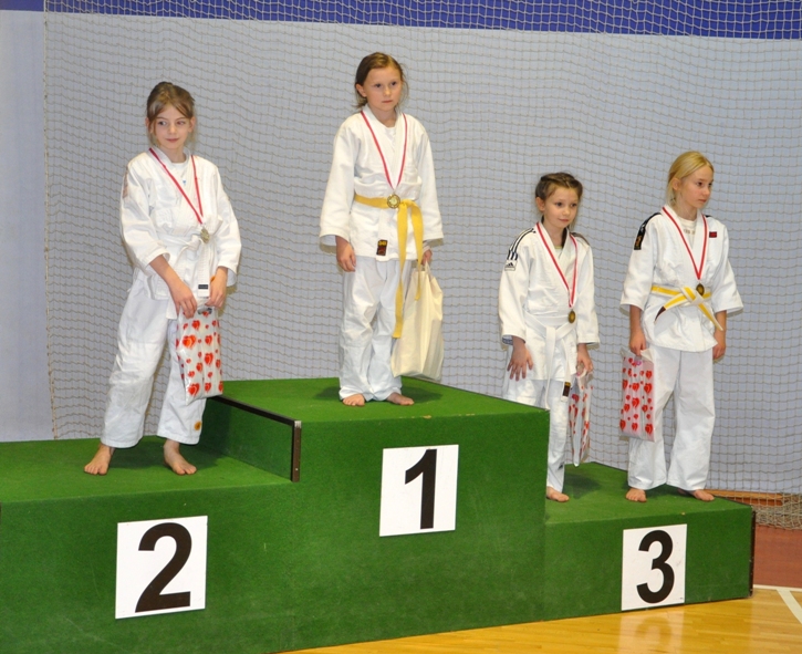 Kategoria 25,6 kg. (rocznik 2000/2001 )