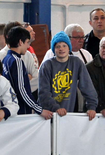 Paweł (w czapce)
