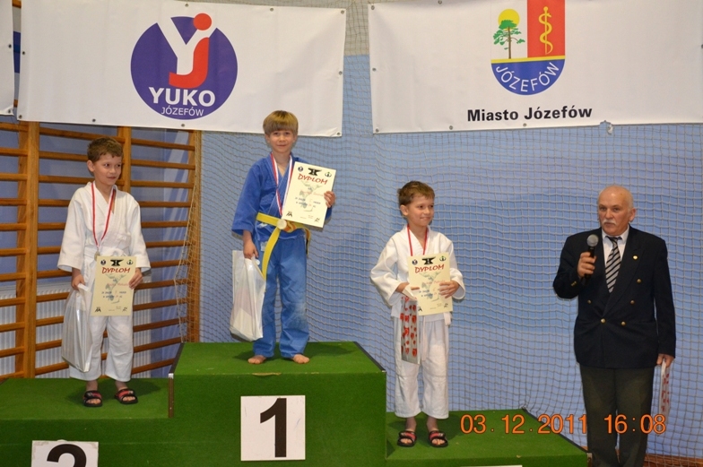 Rocznik 2001/2002, kat. 24 kg.