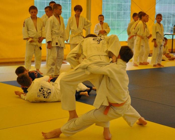 OBÓZ SPORTOWO–REKREACYJNY JUDO - ŻABINKA 2012