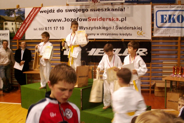rocznik +2000, kategoria wagowa 28kg.
