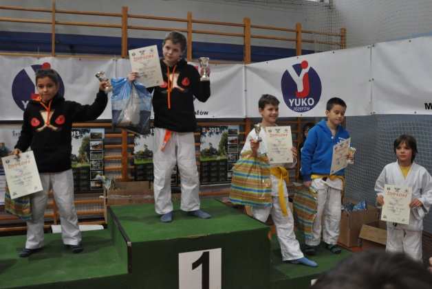 chłopcy - kategoria 33kg.
