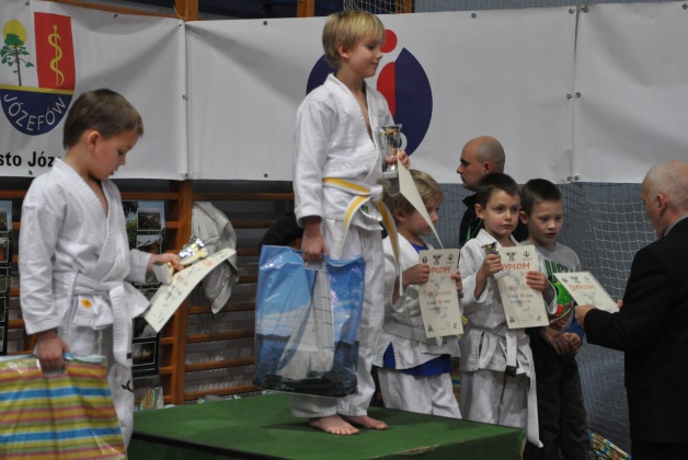 chłopcy 2004/+ - kategoria 24,4kg