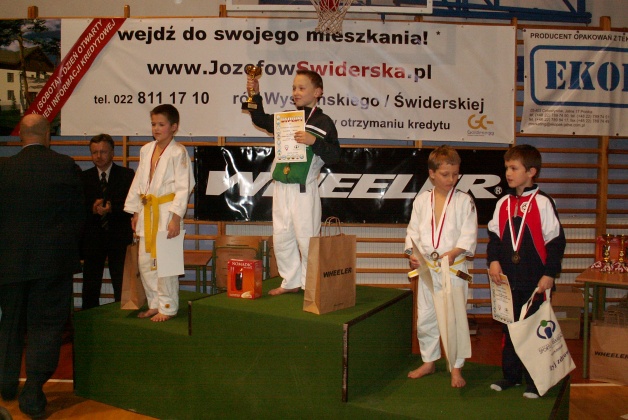 rocznik +2000, kategoria wagowa 33kg.