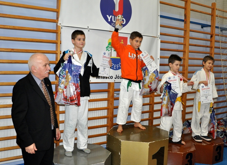 Kategoria 33kg. (rocznik 2003/2004)