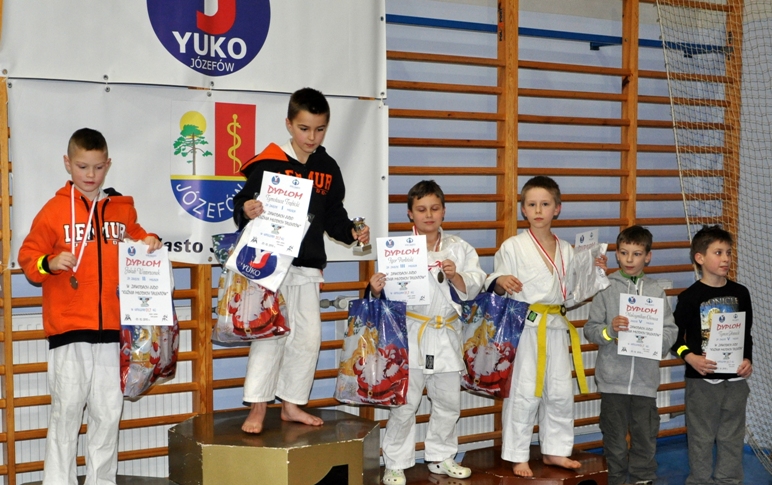 Kategoria 31,7kg. (rocznik 2005/2006)