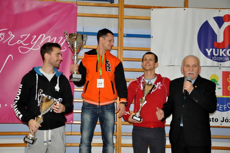 Podium - klasyfikacja drużynowa
