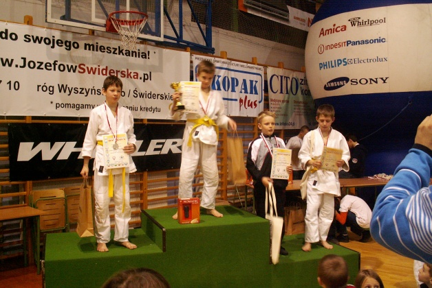 rocznik 1998/99, kategoria wagowa 43kg.