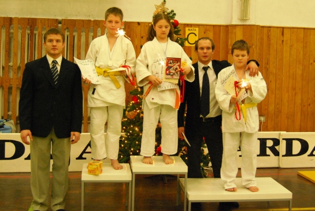 Kategoria 42kg.